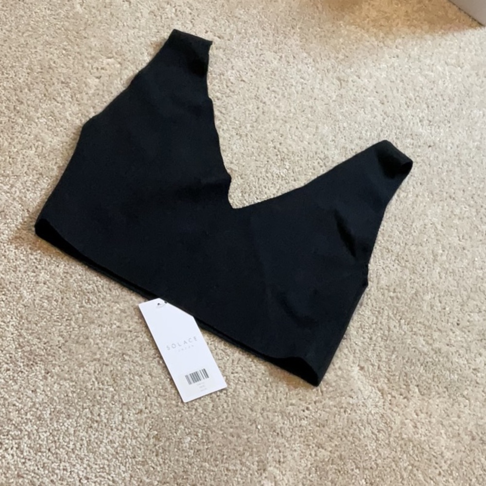 Solace London oriel top black